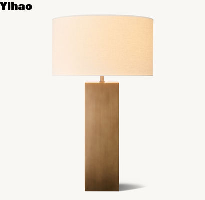 comprar Lâmpadas de mesa de dormitório de latão sólido 60W E26 para mesas de noite fabricação em linha