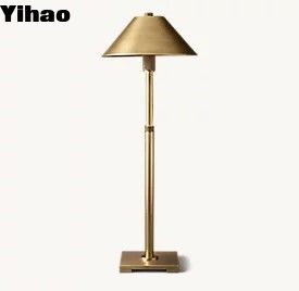 comprar Sombra de inclinação de metal Altura ajustável Mural montado mesa de cama com luz fabricação em linha