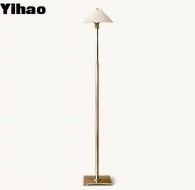 comprar Lâmpada de piso de tripé de LED Moderno fabricação em linha
