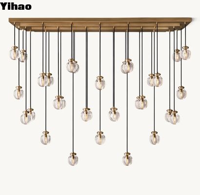 comprar Classic RH Lustreiro com acabamento de latão / Candelabra Bulb Tipo Bulb Tipos Uma obra de arte Balance Light fabricação em linha