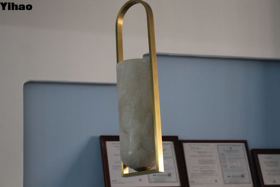 comprar Lâmpadas de cristal de vidro de alabastro de latão com cadeias ajustáveis fabricação em linha