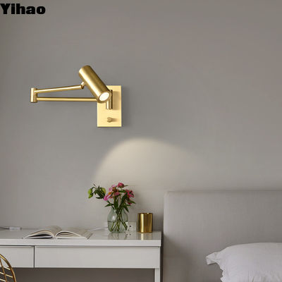 comprar Sconces de parede ajustáveis de latão antigo queimado com lâmpada E12 fabricação em linha