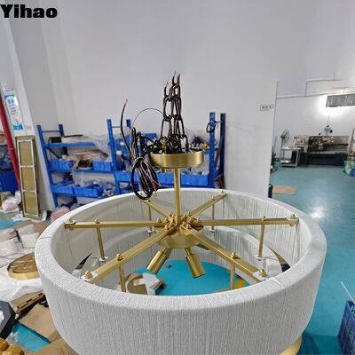 comprar Corpo de latão puro feito à mão Lustreiro de luxo com sombra de tecido para sala de estar e hotel fabricação em linha