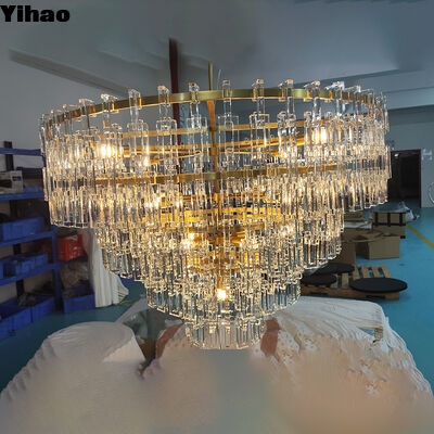 Yihao Factory Direct Custom Large K9 Luxury Brass Body Crystal Shade Chandelier com 3500K White Quente para quarto e sala de estar do hotel